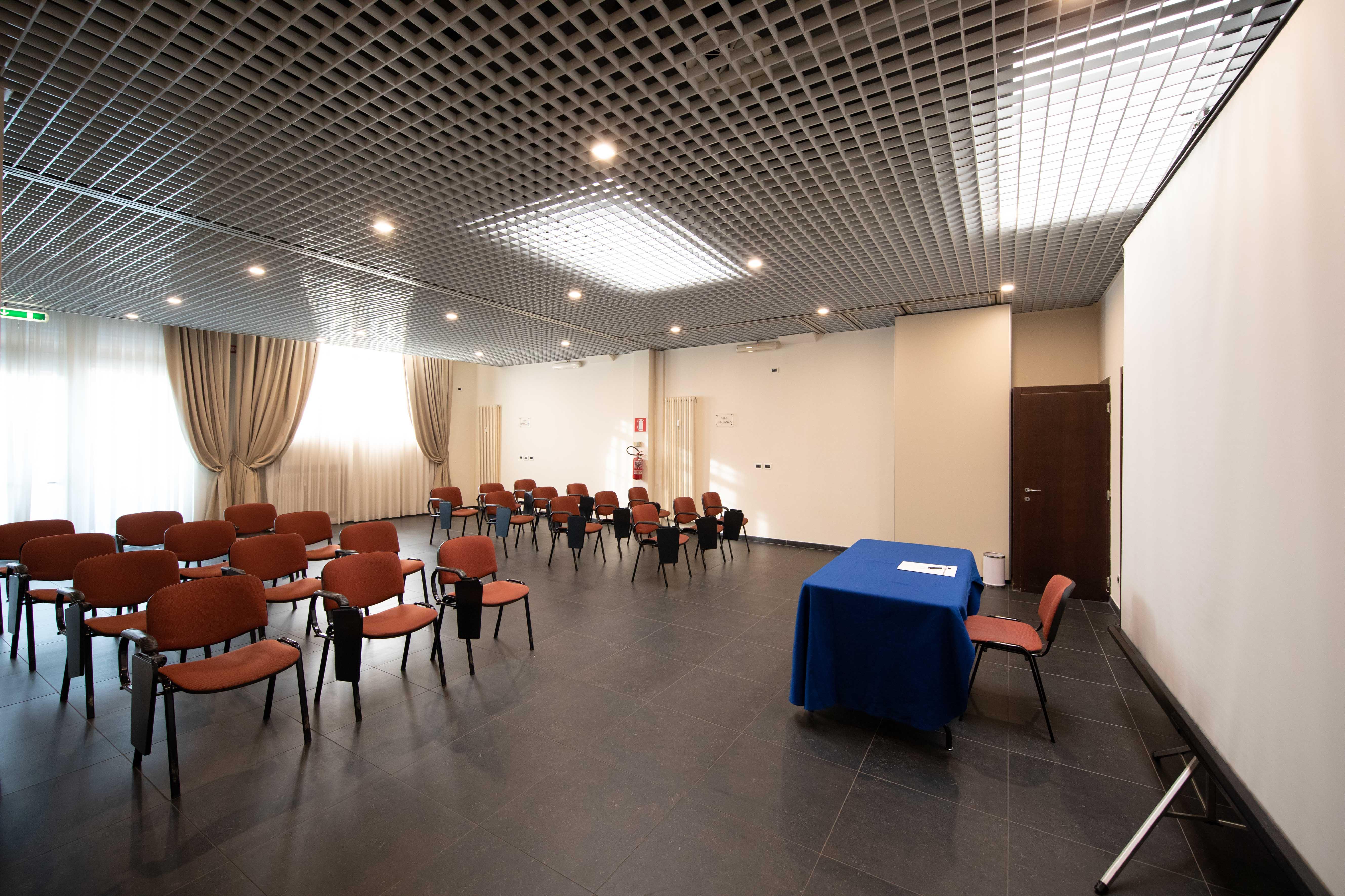Re Enzo Hotel 4*